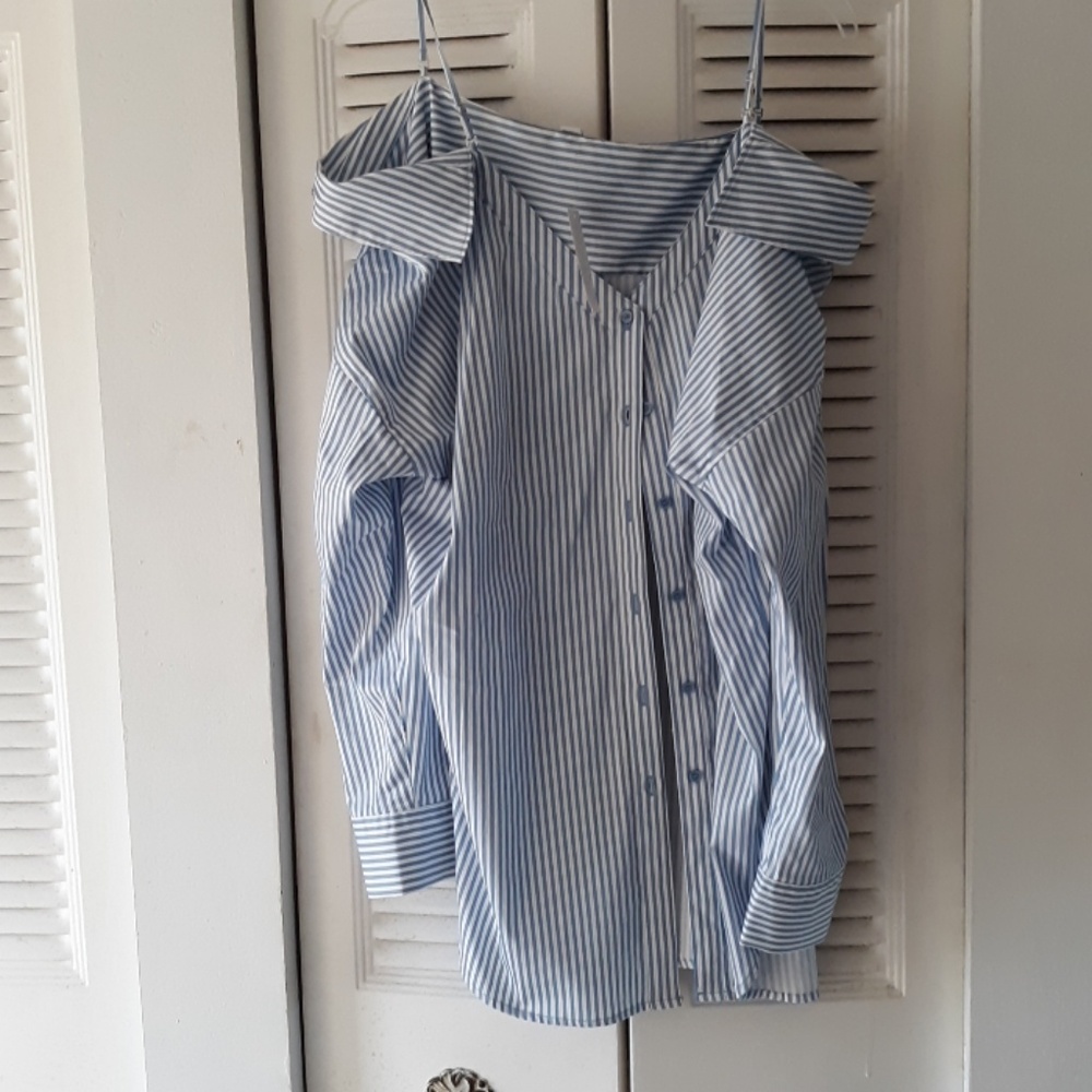 Women top